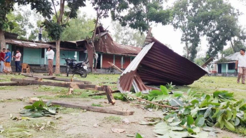 লণ্ডভণ্ড ২০ গ্রাম, তিনজনের প্রাণহা‌নি