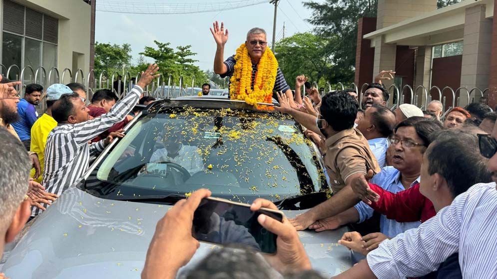 জামিনে মুক্তি পেলেন সাইফুল আলম নীরব