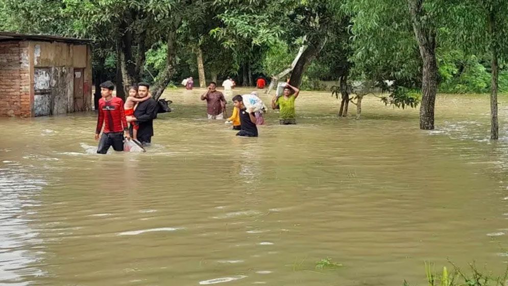 বন্যায় এখন পর্যন্ত ১৫ জনের মৃত্যু