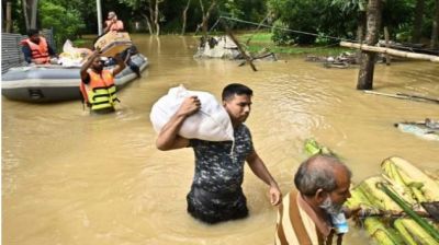 ২৪ ঘণ্টায় ৯ হাজার ৫০০ ব্যক্তিকে উদ্ধার করেছে সশস্ত্র বাহিনী