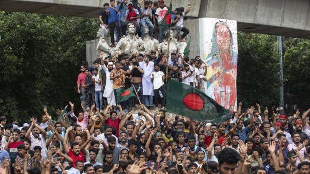 আওয়ামী বয়ানের বুদ্ধিবৃত্তিক মোকাবিলাও জরুরি