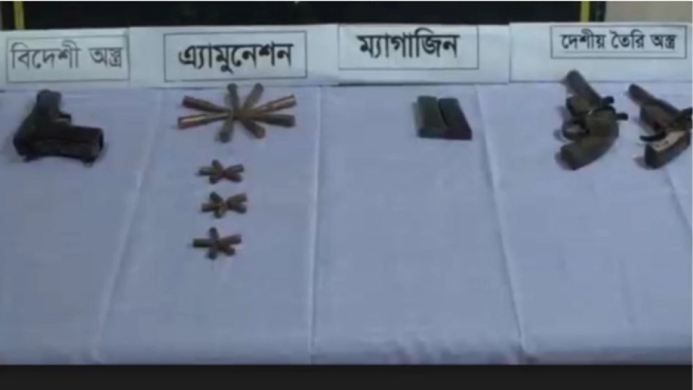 লুট হওয়া ৩৮৮০ অস্ত্র উদ্ধার