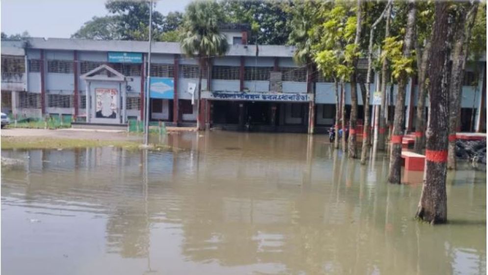 ময়মনসিংহে নতুন করে আরও ৫০ গ্রাম প্লাবিত