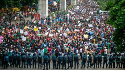 বাংলাদেশের গণতান্ত্রিক উত্তরণে ক্রান্তিকাল: আইসিজির পর্যালোচনা